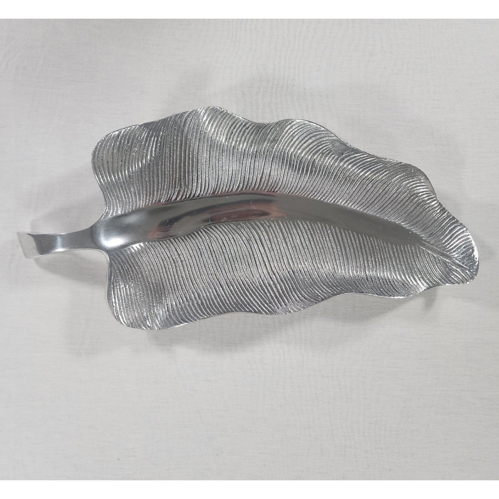 Unique Large Banana Leaf Serving Tray Vintage Silver Aluminum Decor Unbranded‎